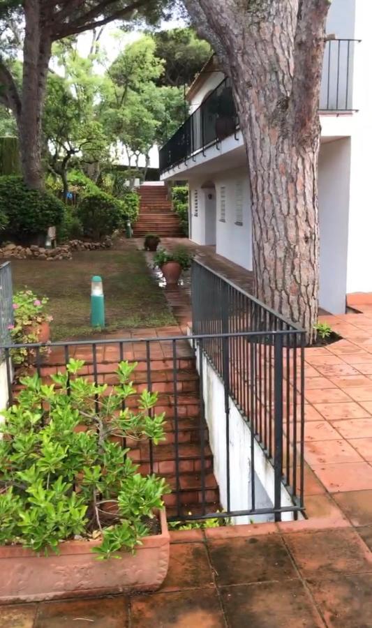 Espectacular Apartamento Con Piscina En Calella De Palafrugell Eksteriør billede