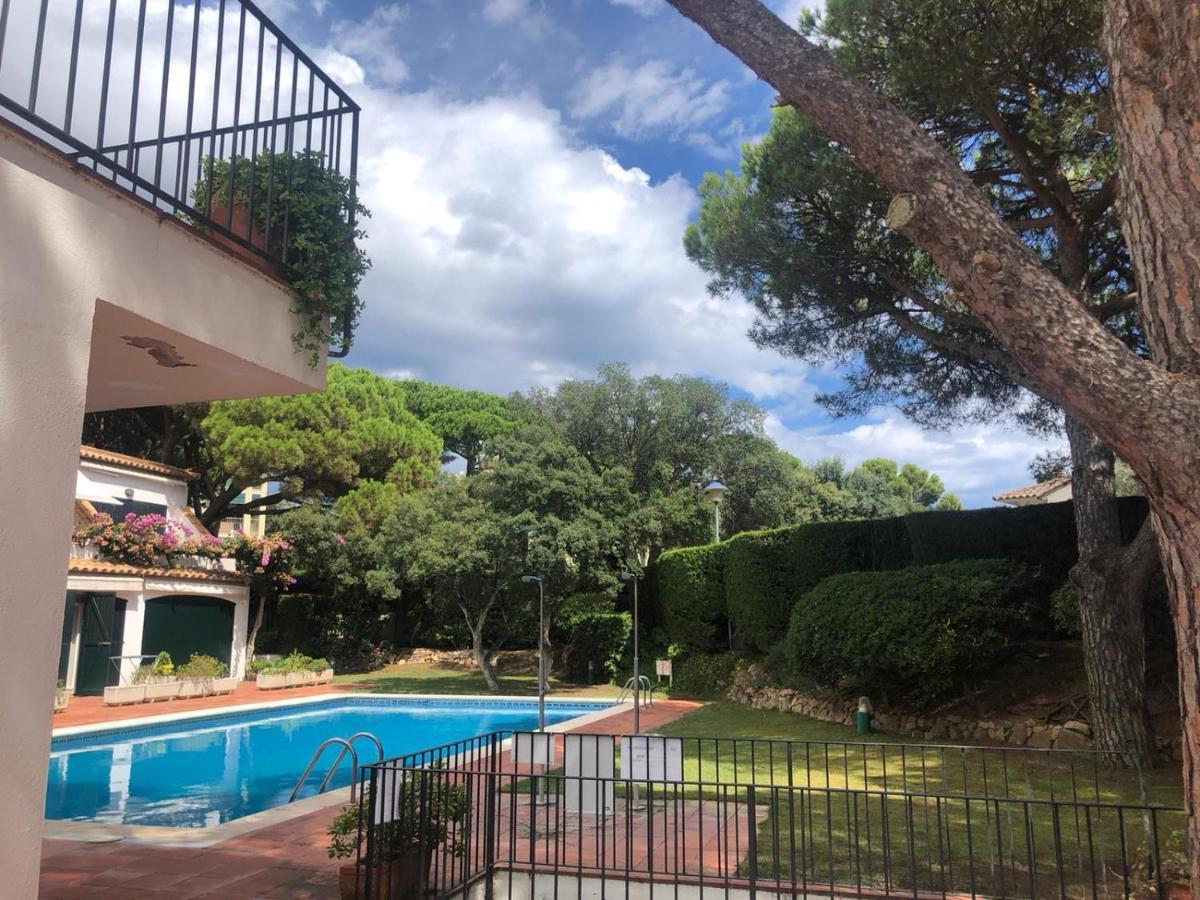 Espectacular Apartamento Con Piscina En Calella De Palafrugell Eksteriør billede